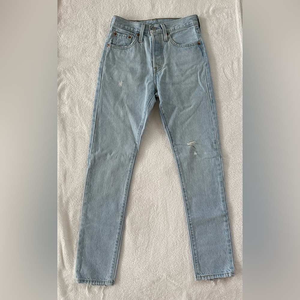 Levi’s 501 jeans, W24 L30